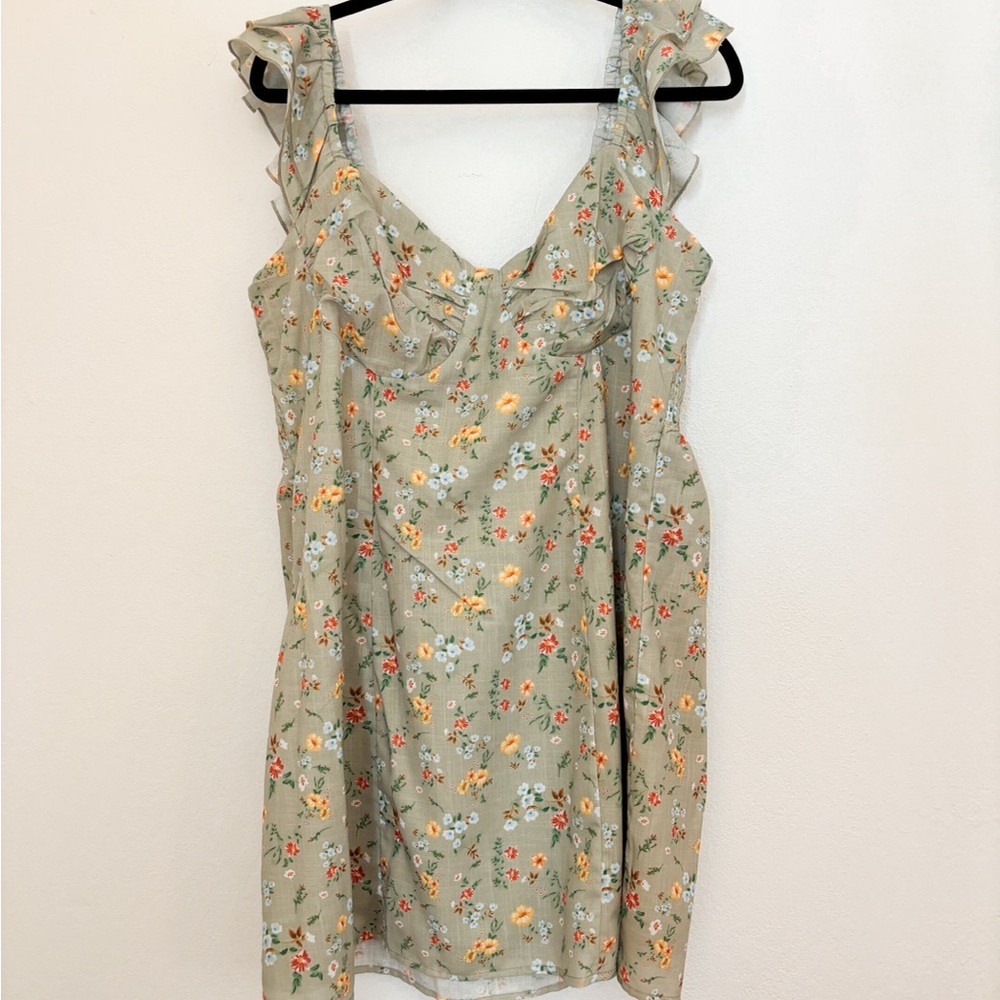 Floral Mini Dress in Matcha Green Size 1XL - Picture 2 of 11